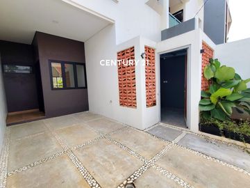 Dijual Cepat Rumah Brandnew Dalam Perumahan Bukit Nusa Indah