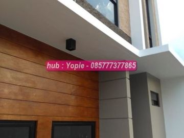 Dijual rumah 2 lantai di depok