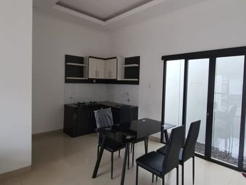 RUMAH DENGAN MODERN SMART DOORLOCK DI SLEMAN