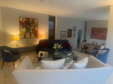 VENTA DE CASA DENTRO DE CIUDAD AL NORTE DE MERIDA, YUCATAN