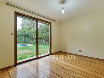 Iluminada casa en venta, La Reina