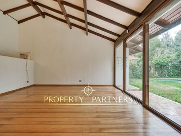 Iluminada casa en venta, La Reina
