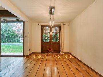 Iluminada casa en venta, La Reina