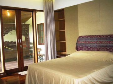 Disewakan Rumah Kemang Timur Dalam Cluster