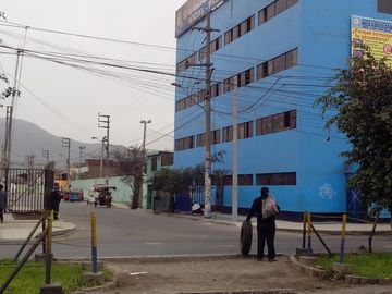 Locales Comerciales Venta JR. Los Naranjos - SAN JUAN DE LURIGANCHO