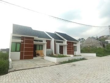 Exclusive di Padasuka Jatihandap Bandung Rumah Tanah Besar DP 5% Margin Rendah
