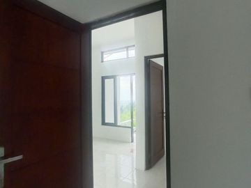 Exclusive di Padasuka Jatihandap Bandung Rumah Tanah Besar DP 5% Margin Rendah