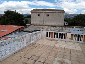 Venta de linda casa en la Armenia / Puente 9 vía San Rafael