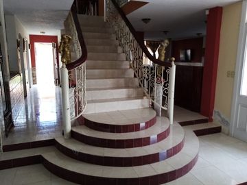 Venta de linda casa en la Armenia / Puente 9 vía San Rafael