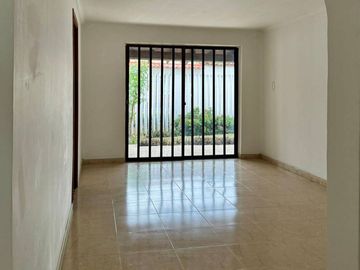 CASA EN VENTA BARRIO LA CASTELLANA|1543