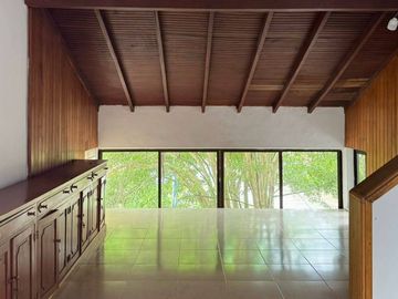 CASA EN VENTA BARRIO LA CASTELLANA|1543
