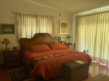 Casa en Fraccionamiento en Las Quintas, Cuernavaca, Morelos CAEN-954-Fr