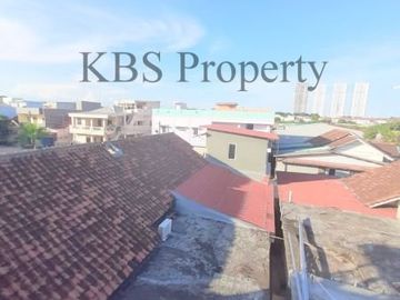 Dijual Rumah Type 230/158 Lokasi Centre Park - Batam