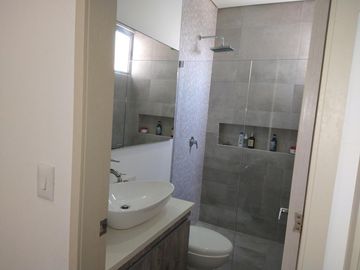 apartamento en venta en punta roca, sabanilla. Cod V104135