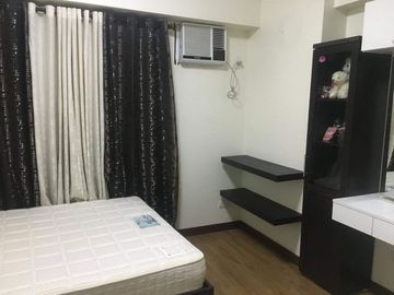 Rush Sale 3 bedrooms with balcony and clean title in Pasig Metro Manila.