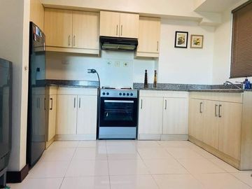 Rush Sale 3 bedrooms with balcony and clean title in Pasig Metro Manila.