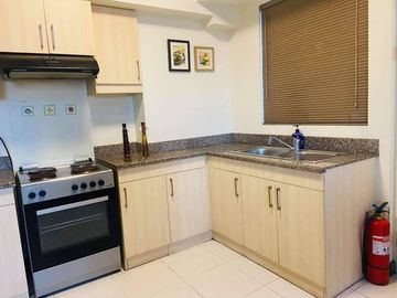 Rush Sale 3 bedrooms with balcony and clean title in Pasig Metro Manila.