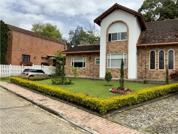 Casa Campestre Parcelacion El Retiro