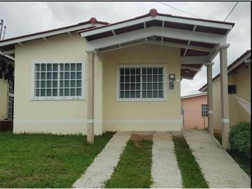 VENDO  CASA EN LA CHORRERA PLAYA LEONA VALLE BONITO 3R