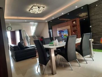 Di jual rumah mewah di Kiaracondong bandung