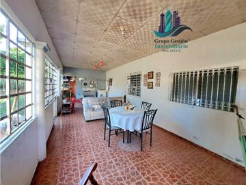 VENDO CASA DE 3HAB CON TERRENO DE 2000M2