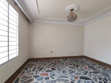 casa en arriendo en quinta bosch. Cod A29385