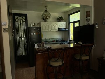 BOSQUE DE LA HERRADURA - CASA CON 6 DEPTOS - COMO TERRENO