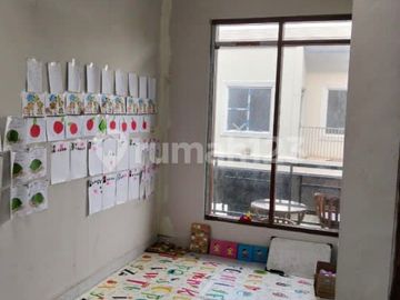 Rumah Minimalis dan Siap Huni yang Lokasinya di Daerah Padasuka, 2 KM Dari Saung Angklung Udjo