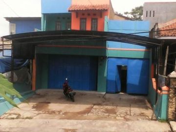 Quick Sale Shophouse for Mainroad Jalan Raya Cihanjuang