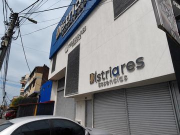 local en arriendo en junín. Cod A127357