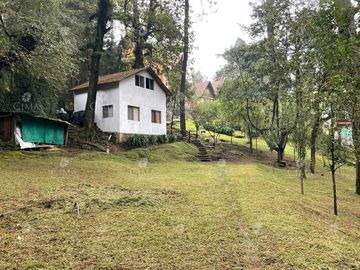 Venta casa en Saint Moritz, Huitzilac - V325