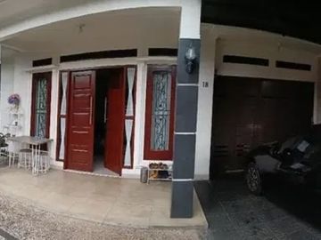 5 Bedroom House for sale