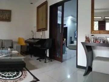 5 Bedroom House for sale