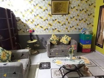 Rumah DiJual Asri Tanah Luas Lokasi Dekat Stasiun Depok