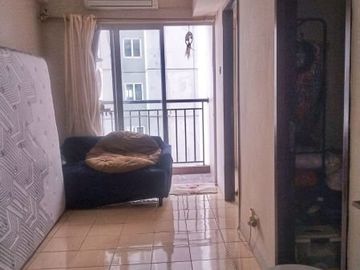 Dijual Apartemen Serpong Green View Lantai 15 2 Bedroom Semi Furnished Murah