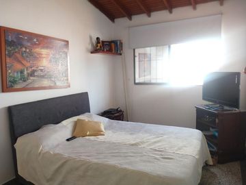 casa en venta en barrio blanco. Cod V10609