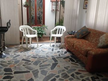 casa en venta en barrio blanco. Cod V10609