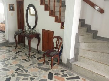 casa en venta en barrio blanco. Cod V10609
