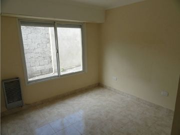 CASA al frente....A mts de Rotonda Ruta nac 228 y Frig. Anselmo