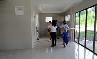 Single Detached House for Sale in Villa Illuminada Lapu Lapu