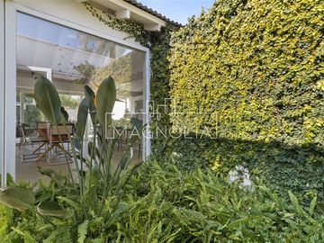 Casa en venta de 3 dorm. en Vitacura