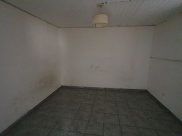 Casa PH en venta en Lanus Este