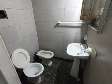 Casa PH en venta en Lanus Este