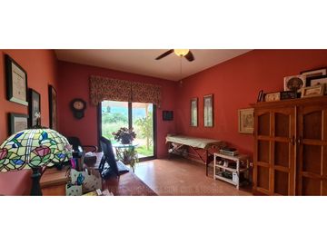 Oportunidad! Se Vende Hermosa Casa de Montaña en Altos del Maria