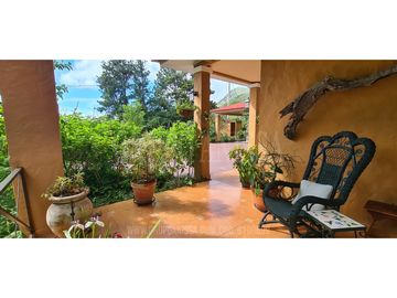 Oportunidad! Se Vende Hermosa Casa de Montaña en Altos del Maria