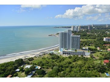 ROYAL PALM | Maravillosos Aptos. de playa en Gorgona | Venta