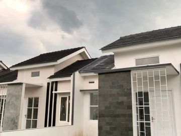 RUMAH READY SIAP HUNI DI PUSAT KOTA KEDIRI