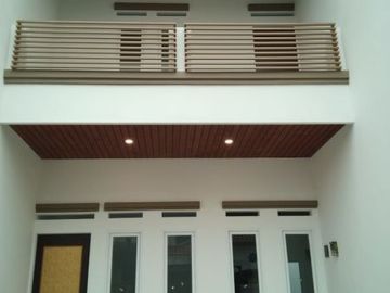 Rumah LUX @Cikutra Dekat Kawasan Cigadung, Tubagus Ismail, Cicadas dan Cicaheum