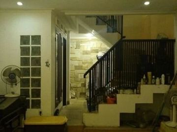 Rumah Mewah Dekat Gegerkalong. Cihanjuang dan Setiabudi