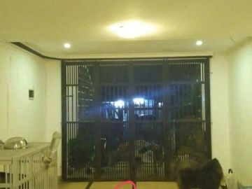 Rumah Mewah Dekat Gegerkalong. Cihanjuang dan Setiabudi